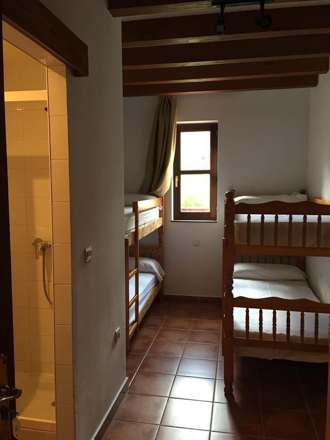 Albergue Cabrales Кареня де Кабралес Екстериор снимка