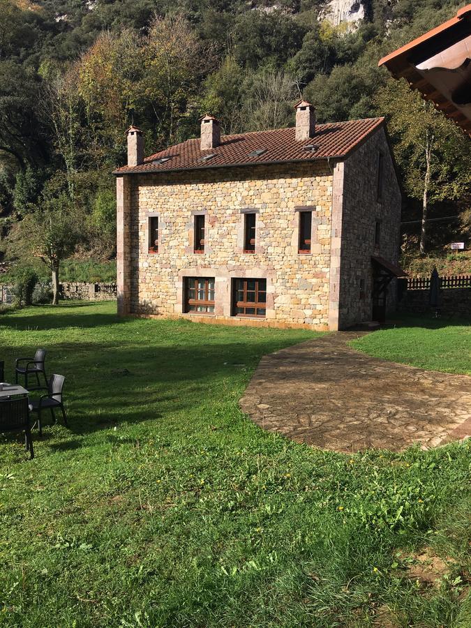 Albergue Cabrales Кареня де Кабралес Екстериор снимка