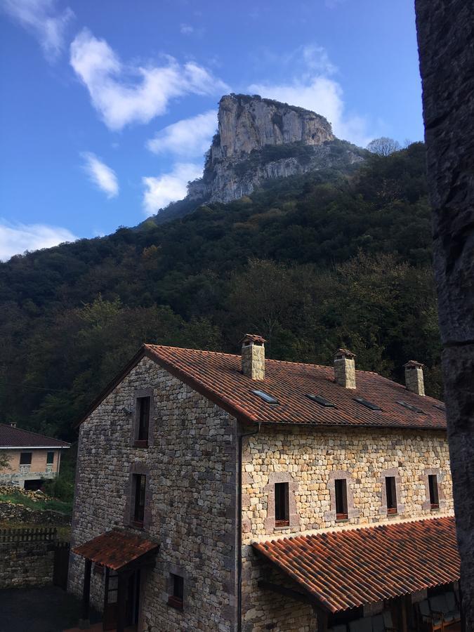 Albergue Cabrales Кареня де Кабралес Екстериор снимка